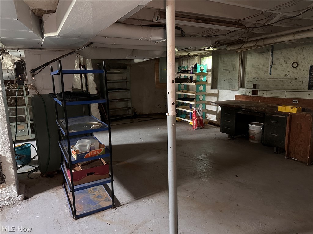 3323 Lake Avenue Ashtabula OH 44004