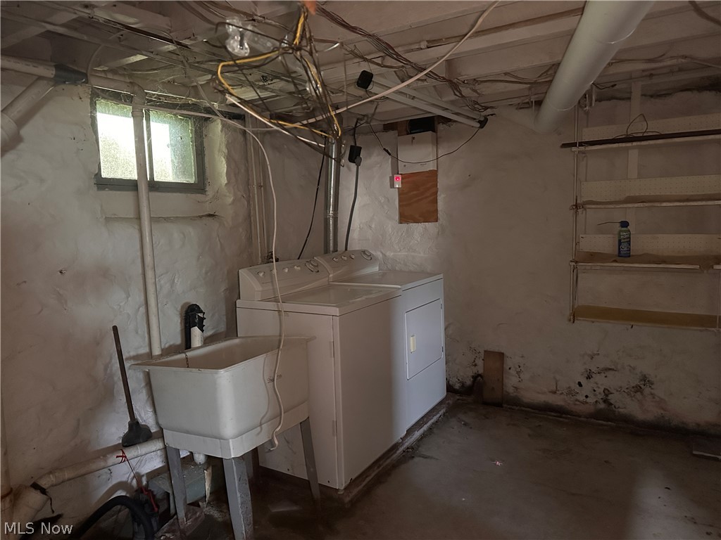 3323 Lake Avenue Ashtabula OH 44004