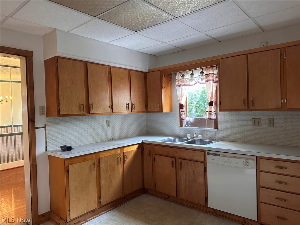 3323 Lake Avenue Ashtabula OH 44004