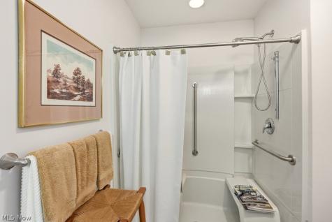 34603 Bramble Lane Solon OH 44139