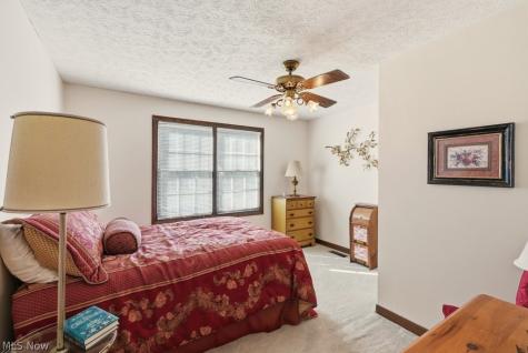 34603 Bramble Lane Solon OH 44139