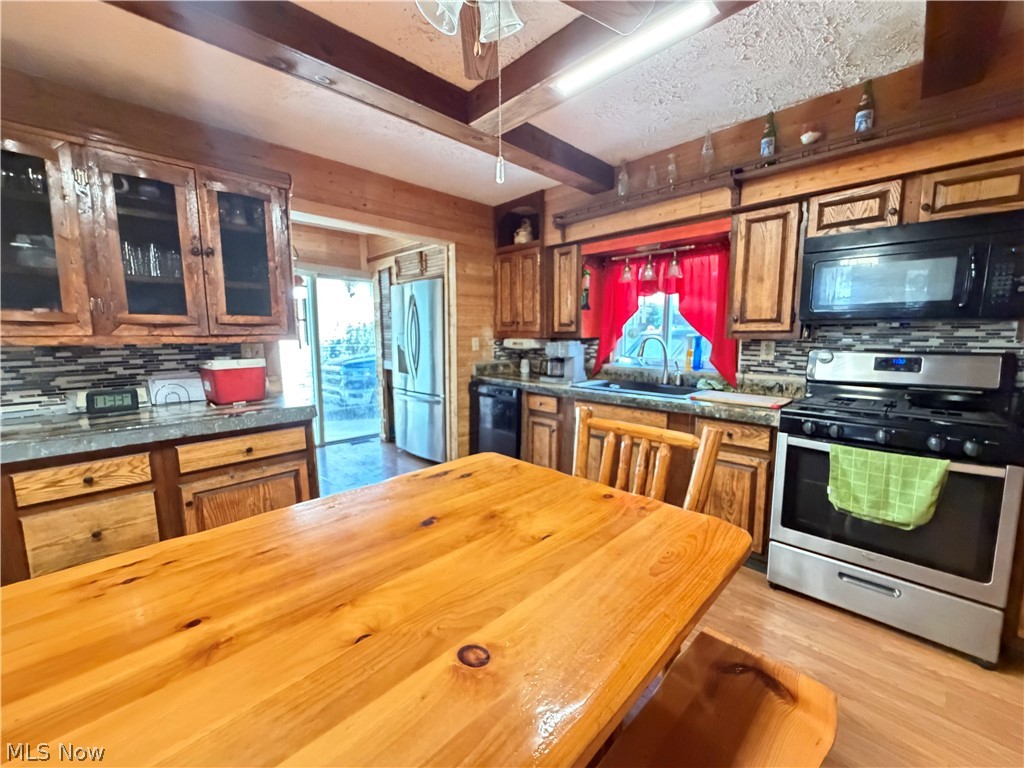 277 Stonecreek Road SW New Philadelphia OH 44663