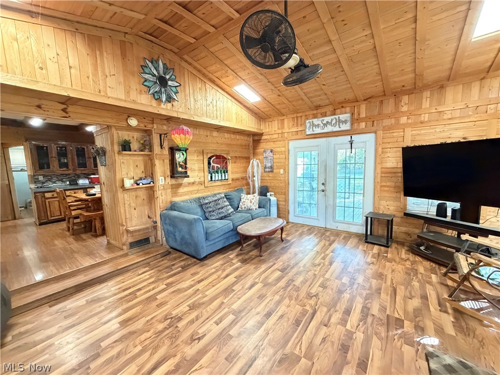 277 Stonecreek Road SW New Philadelphia OH 44663