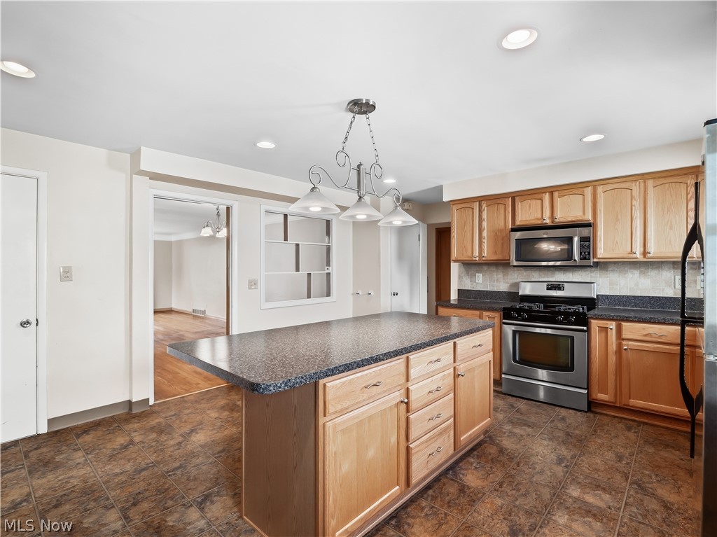 4810 Fairlawn Road Lyndhurst OH 44124