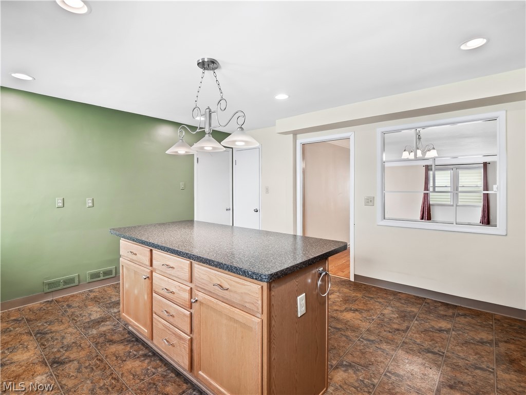 4810 Fairlawn Road Lyndhurst OH 44124