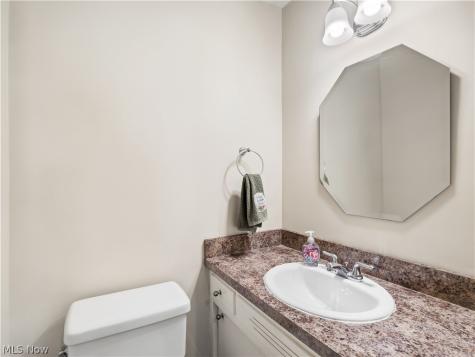 4810 Fairlawn Road Lyndhurst OH 44124