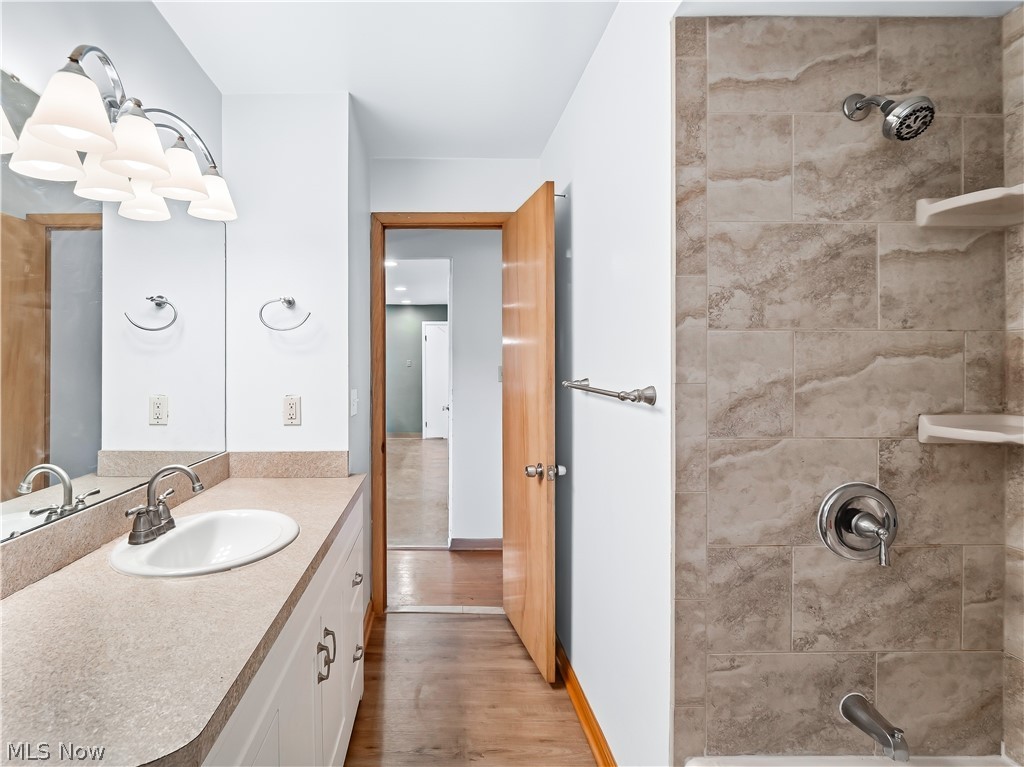 4810 Fairlawn Road Lyndhurst OH 44124