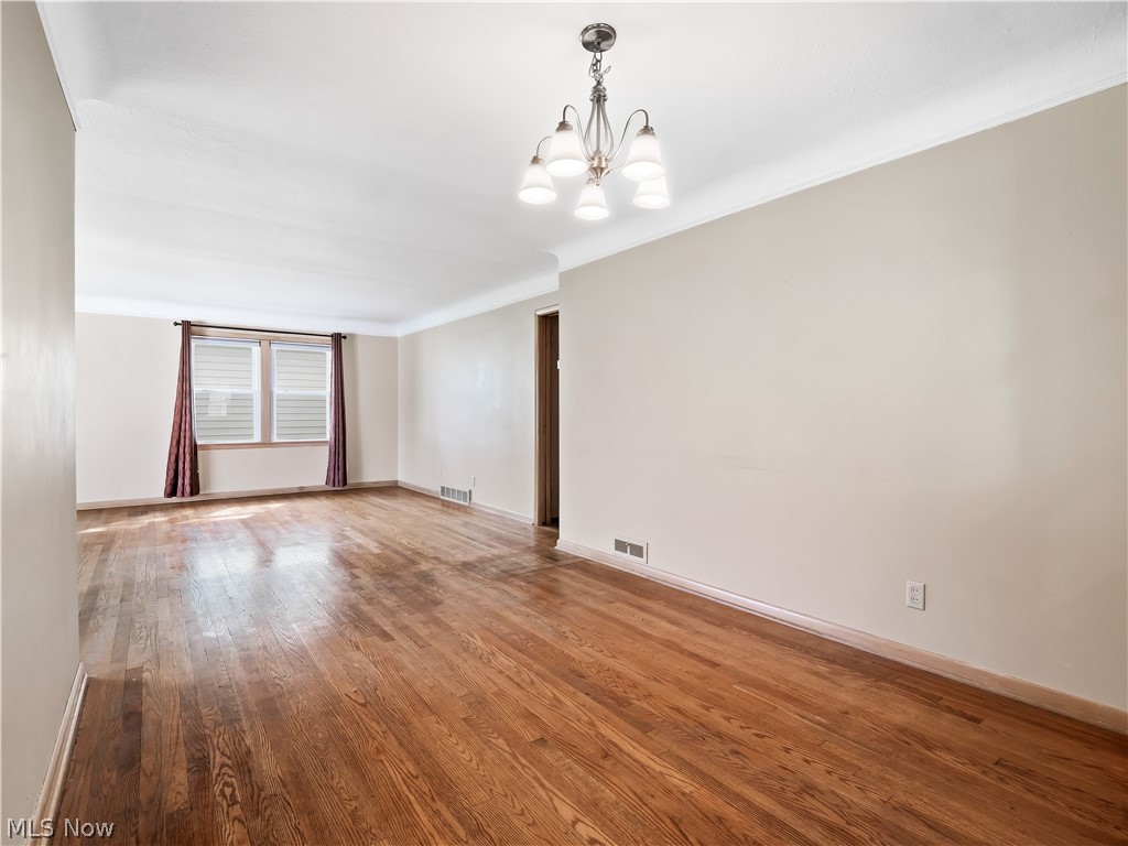 4810 Fairlawn Road Lyndhurst OH 44124