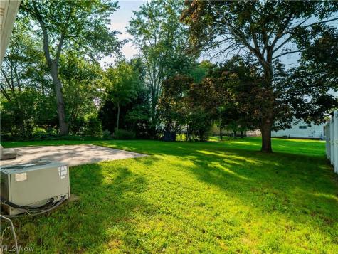 4810 Fairlawn Road Lyndhurst OH 44124