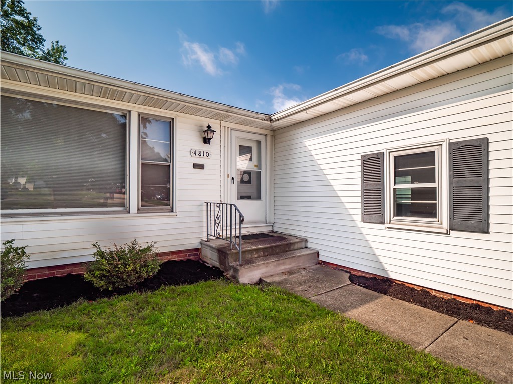 4810 Fairlawn Road Lyndhurst OH 44124