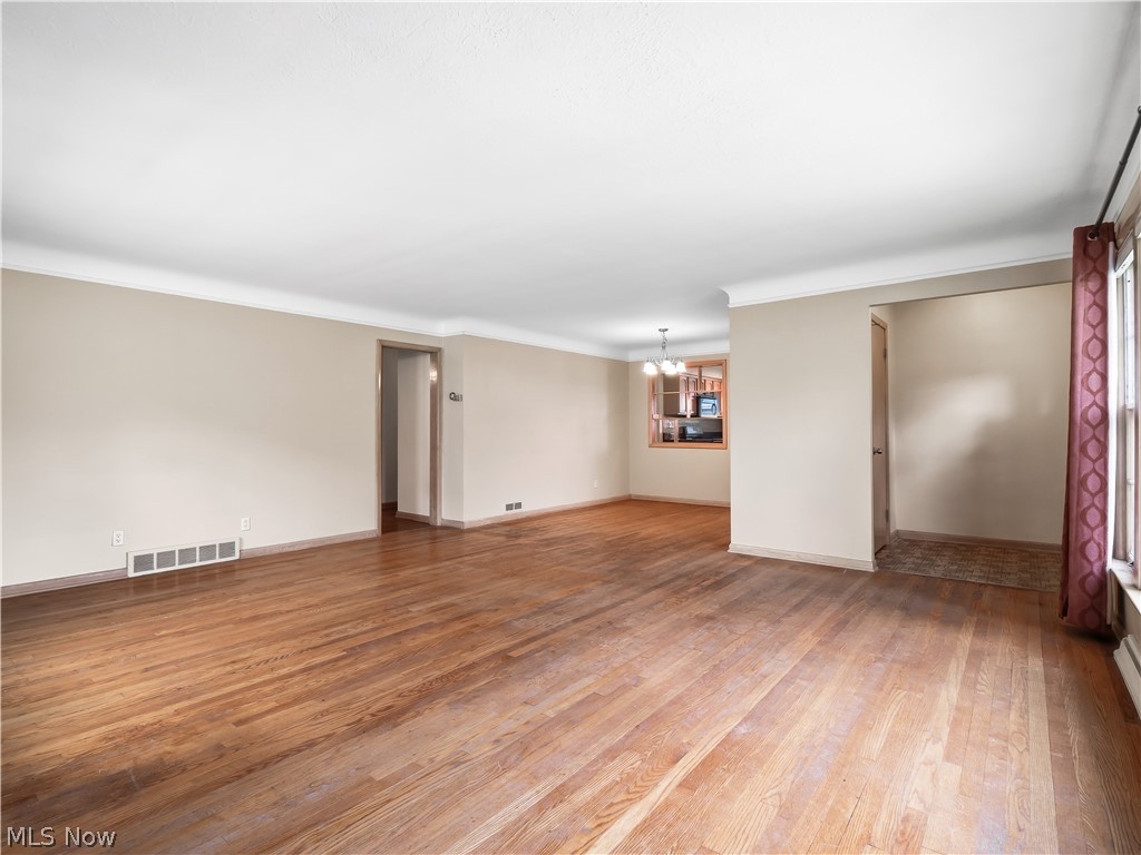 4810 Fairlawn Road Lyndhurst OH 44124