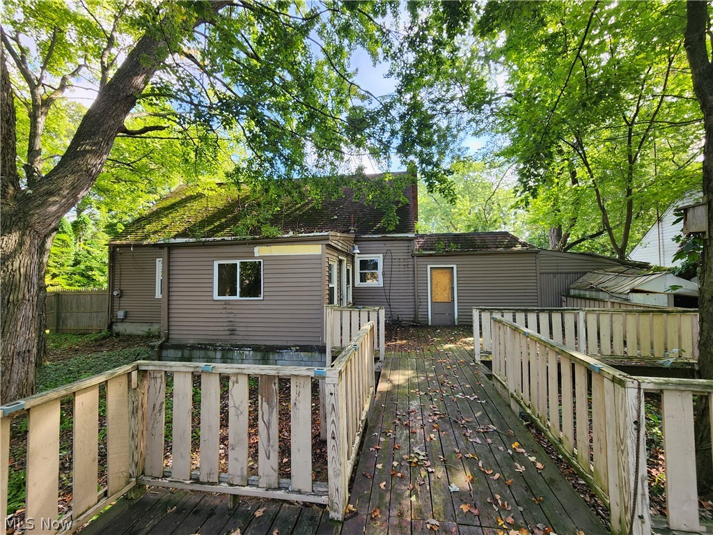 801 Kenilworth Avenue NE Warren OH 44483