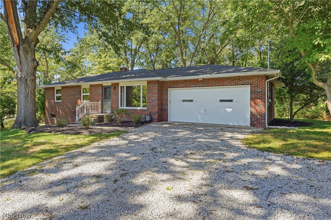 3844 Uncas Drive Akron OH 44319
