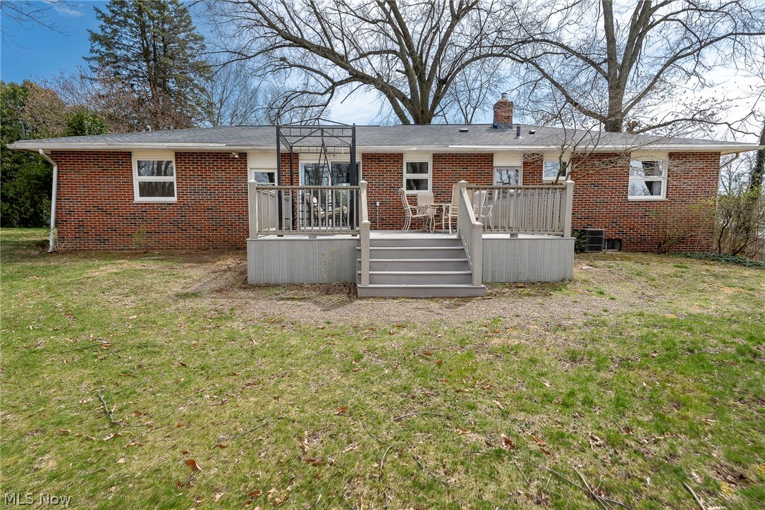 3844 Uncas Drive Akron OH 44319