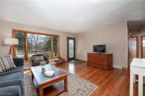 3844 Uncas Drive Akron OH 44319