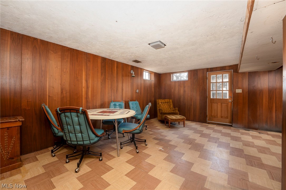 3844 Uncas Drive Akron OH 44319
