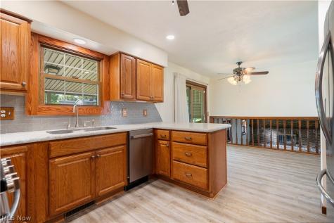3019 Leonard Avenue SW Canton OH 44706
