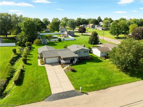 3019 Leonard Avenue SW Canton OH 44706