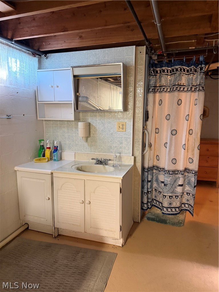 211 Green Street Woodsfield OH 43793