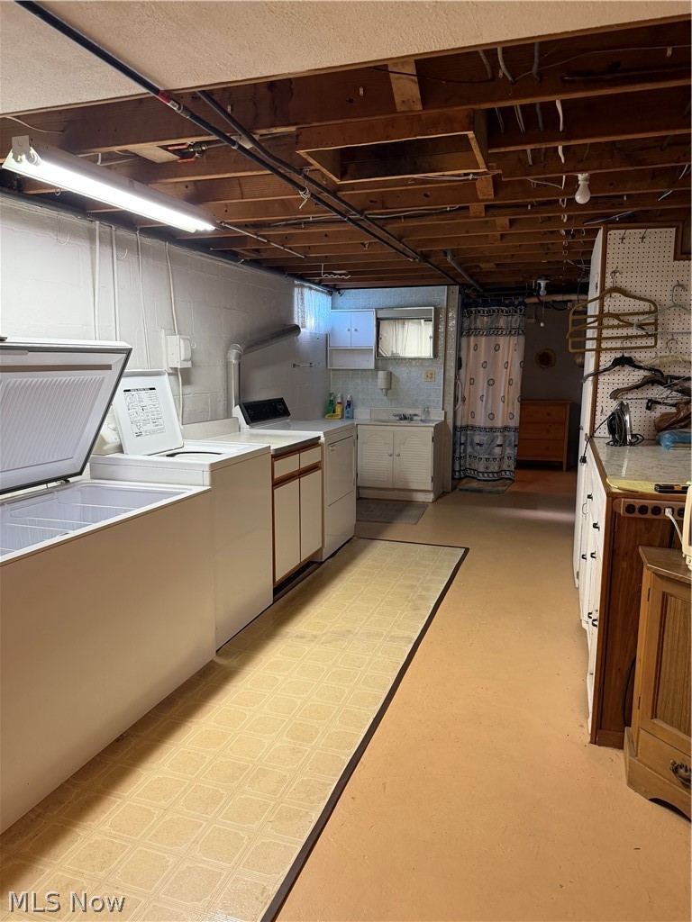 211 Green Street Woodsfield OH 43793