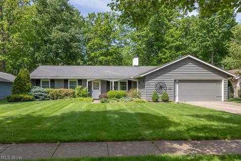 676 Wyleswood Drive Berea OH 44017