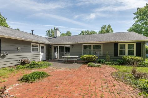 676 Wyleswood Drive Berea OH 44017