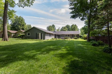 676 Wyleswood Drive Berea OH 44017