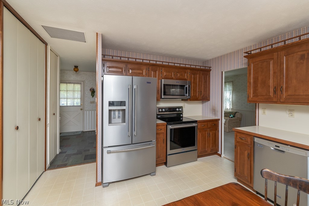 676 Wyleswood Drive Berea OH 44017