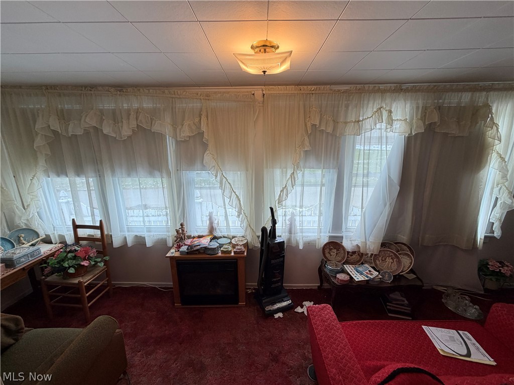 47085 Oak Street New Waterford OH 44445