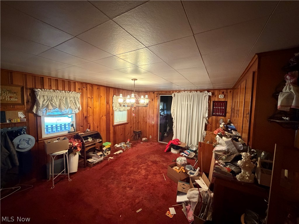 47085 Oak Street New Waterford OH 44445