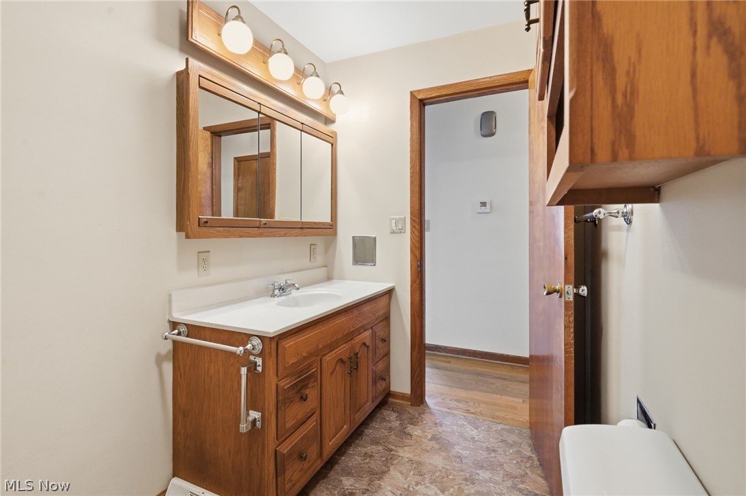 79 W 5th Street Frazeysburg OH 43822