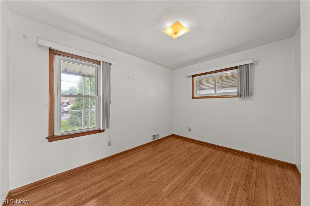 2129 Silverdale Avenue Cleveland OH 44109