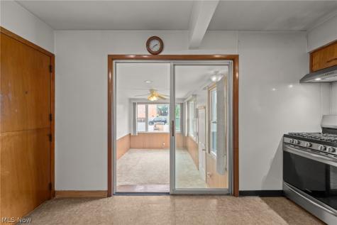 2129 Silverdale Avenue Cleveland OH 44109