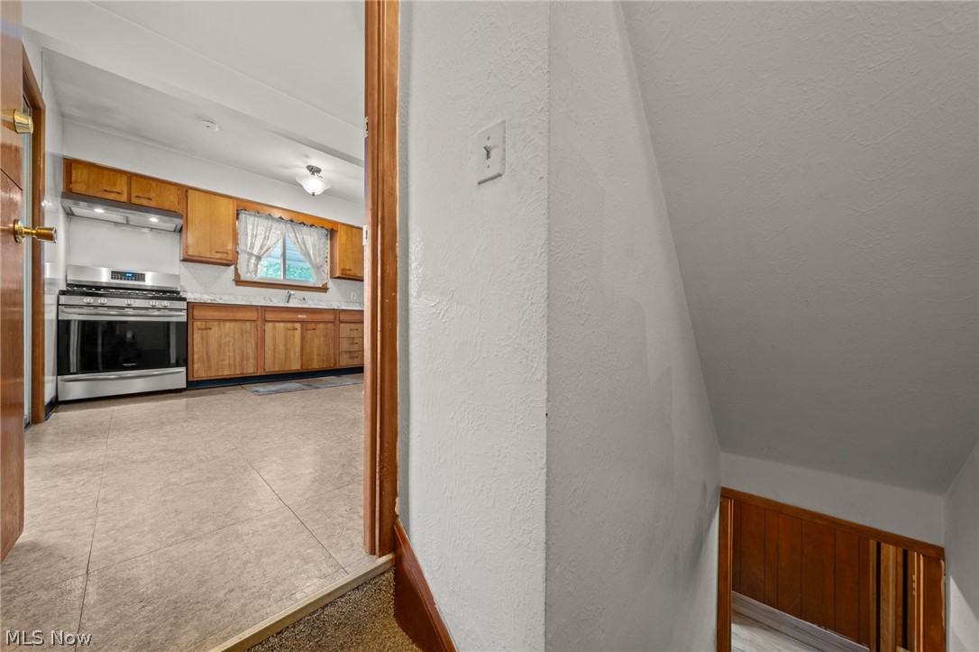 2129 Silverdale Avenue Cleveland OH 44109