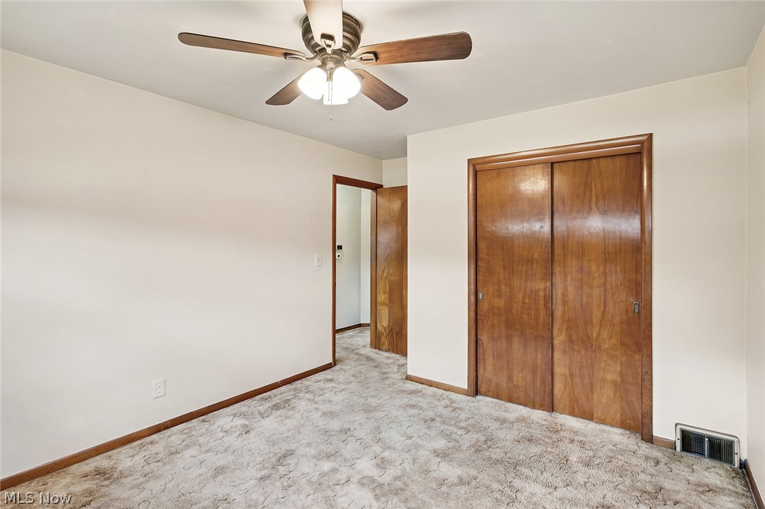 961 Adrian Circle Girard OH 44420
