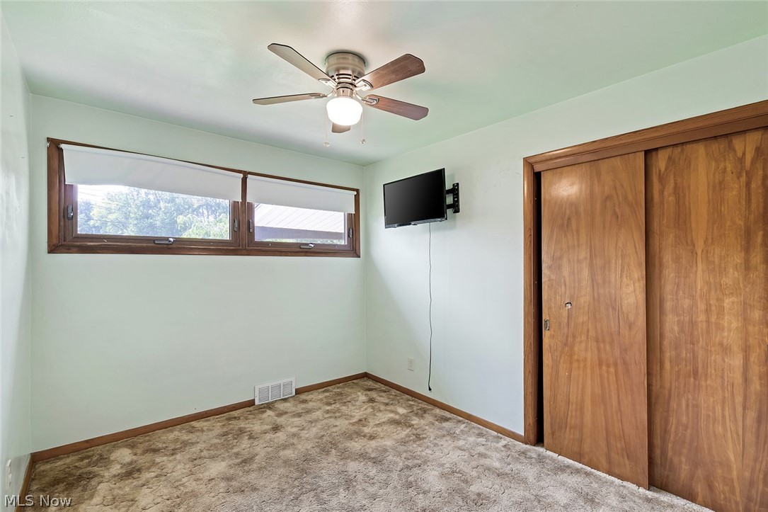 961 Adrian Circle Girard OH 44420