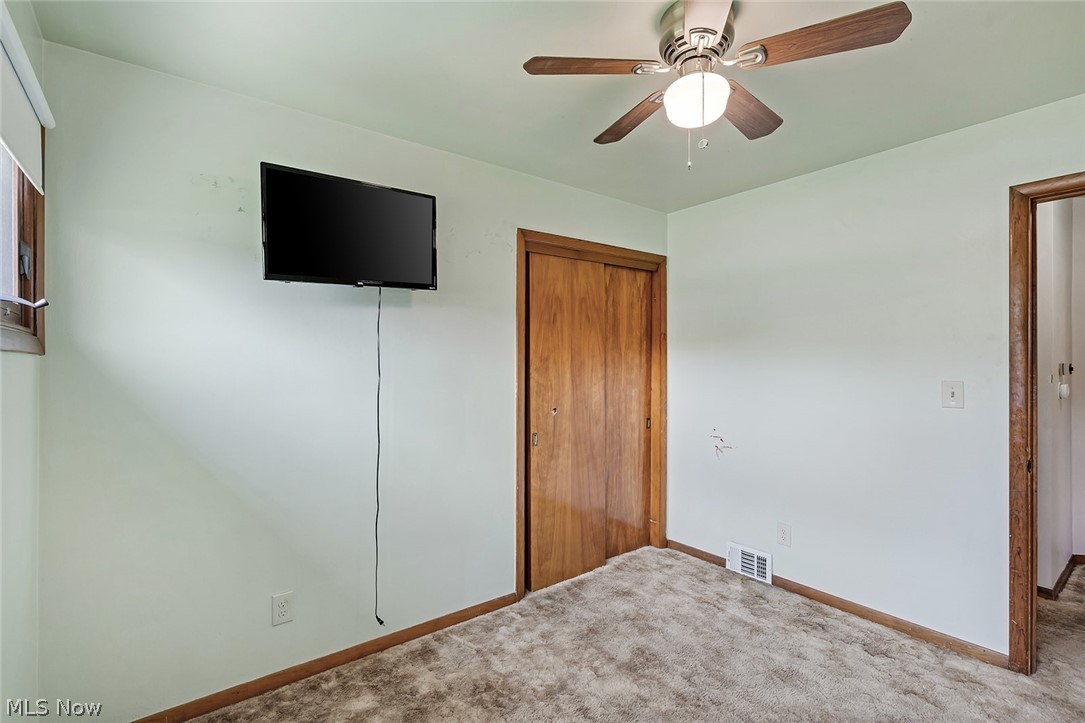961 Adrian Circle Girard OH 44420