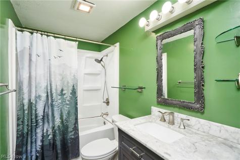 4840 Debbie Drive Medina OH 44256