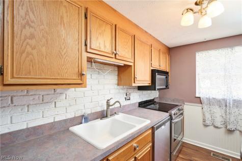 4840 Debbie Drive Medina OH 44256