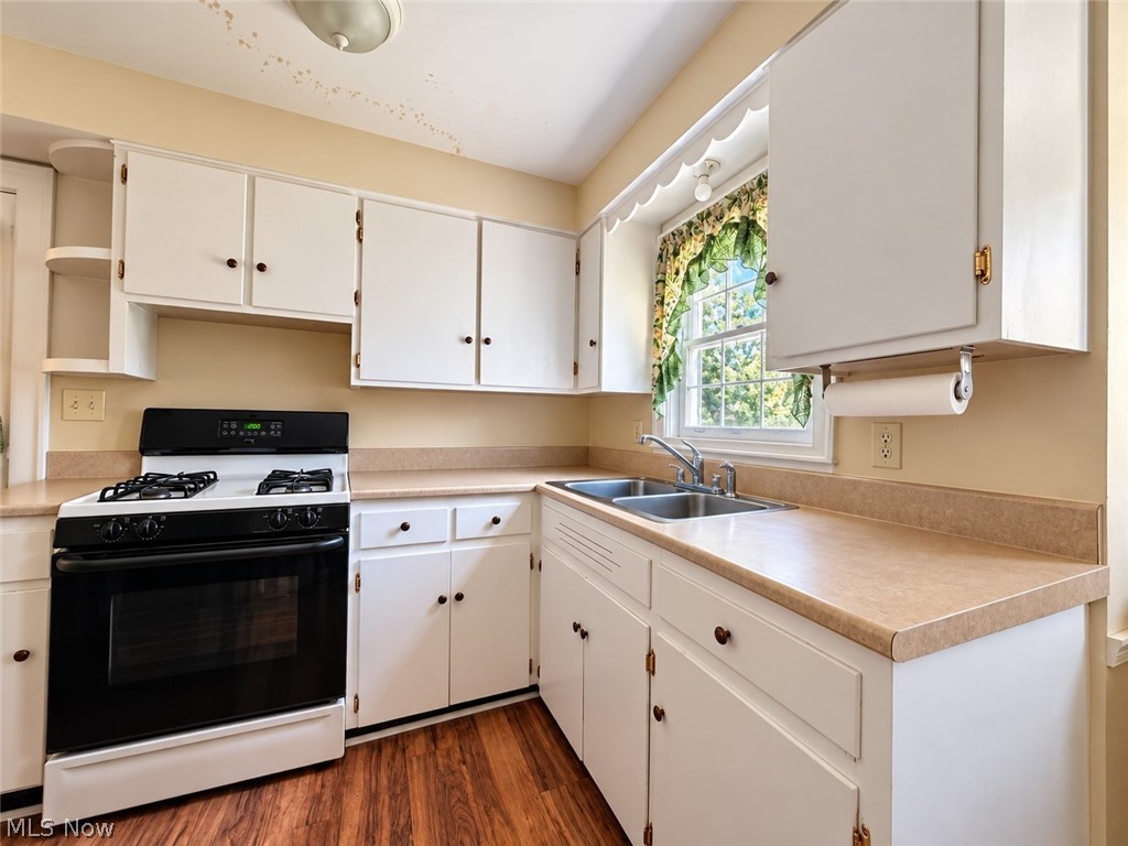 615 Lambert Street Belpre OH 45714