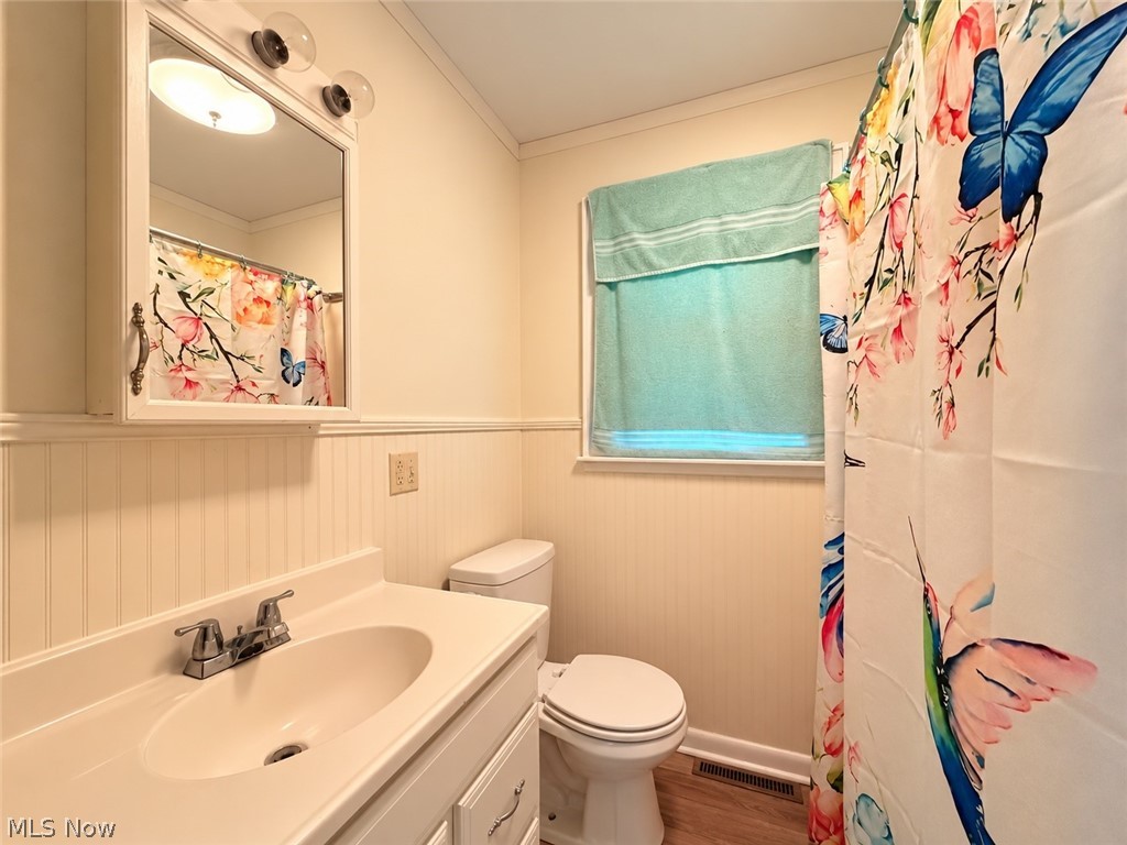 615 Lambert Street Belpre OH 45714