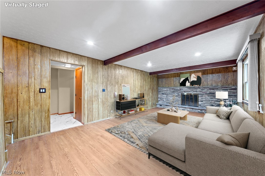 595 Jefferson Drive Highland Heights OH 44143