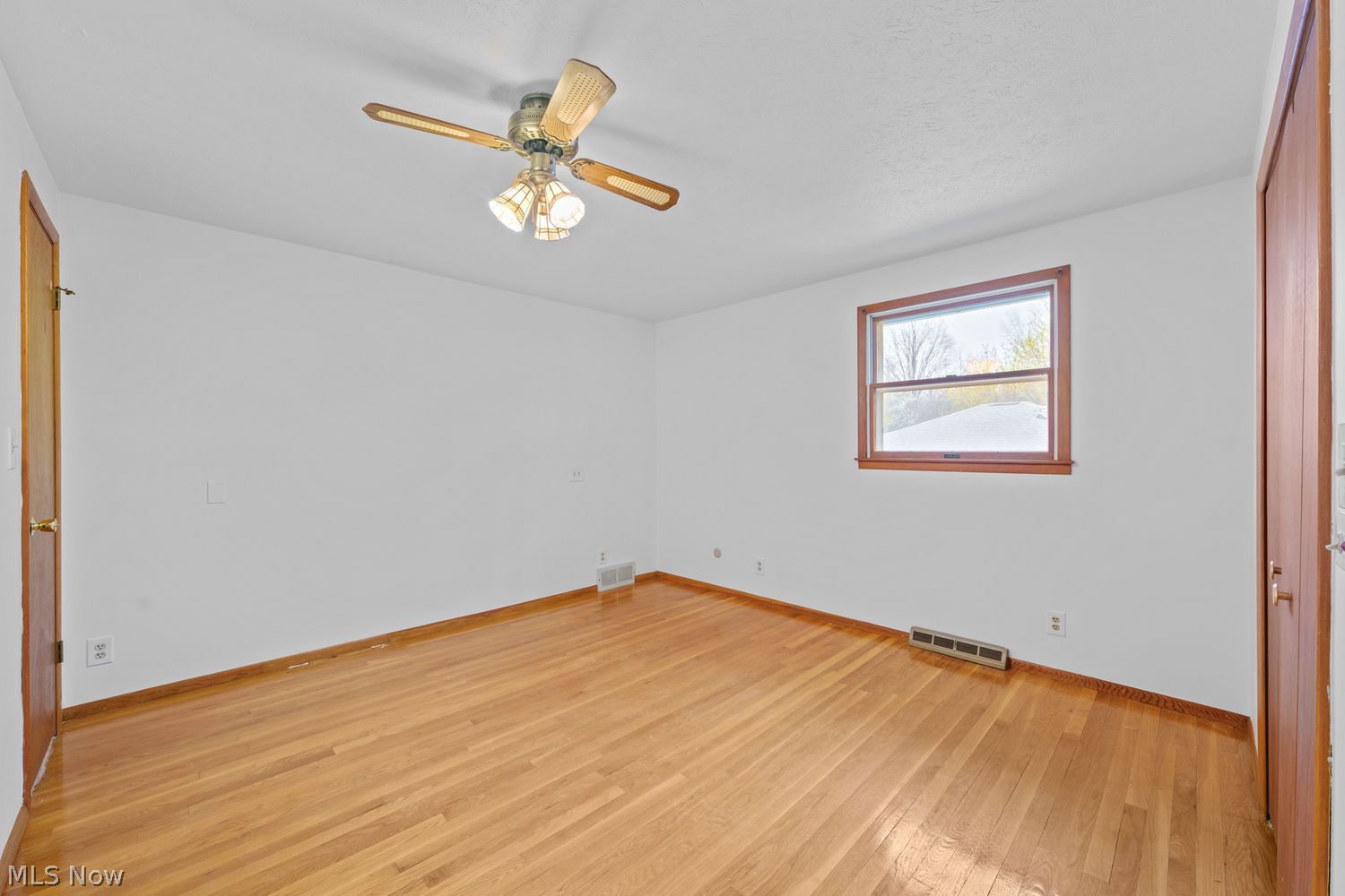 595 Jefferson Drive Highland Heights OH 44143