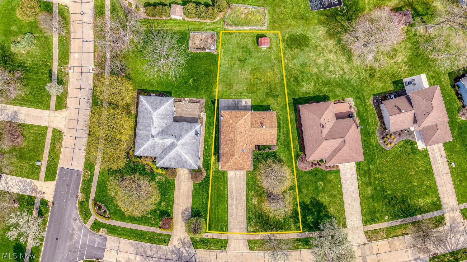 595 Jefferson Drive Highland Heights OH 44143