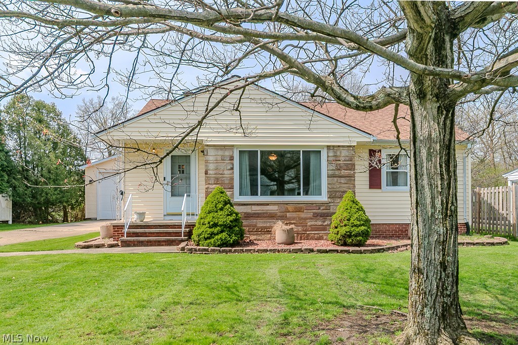 400 Harris Road Richmond Heights OH 44143