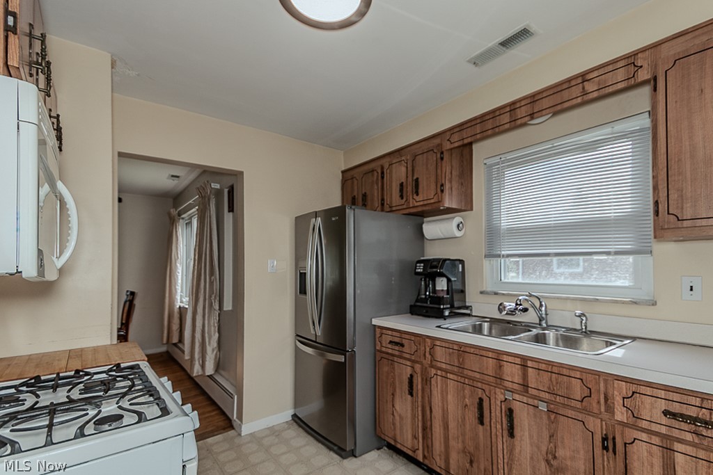 400 Harris Road Richmond Heights OH 44143