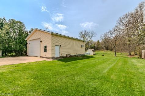 400 Harris Road Richmond Heights OH 44143