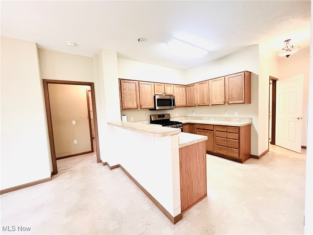 2148 Southampton Lane Avon OH 44011