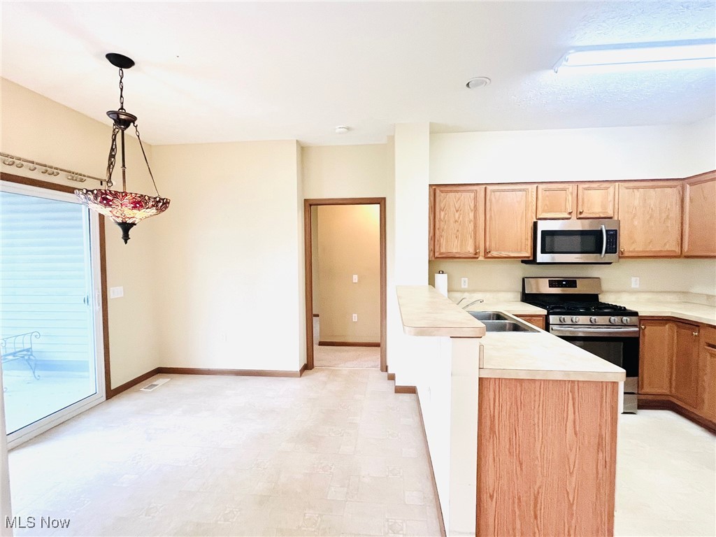 2148 Southampton Lane Avon OH 44011