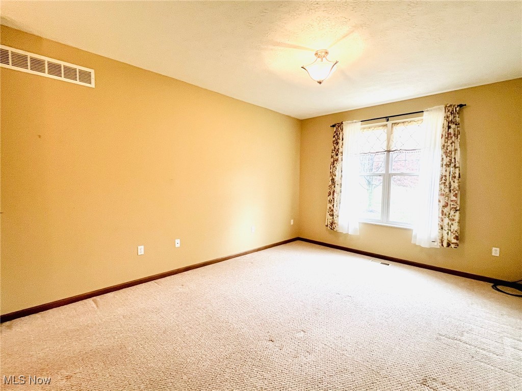 2148 Southampton Lane Avon OH 44011